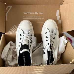 BNIB Converse Custom Shoreline Shoes